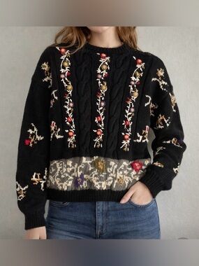 Vintage 80’s Needleworks Pullover Crewneck Floral Cable Knit Sweater Sise Medium